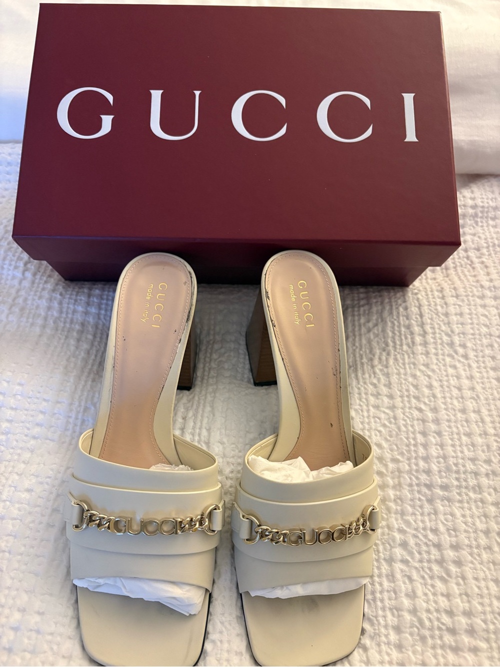 Gucci Cream Leather Chain-Detail Block Heel Mules